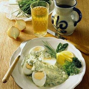 Eggs in Green Sauce