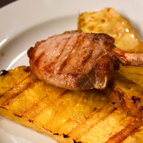 Pork chops with pineapple